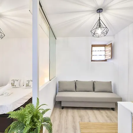 Traviesa 22 By Keyhom Appartement Salamanca Buitenkant foto