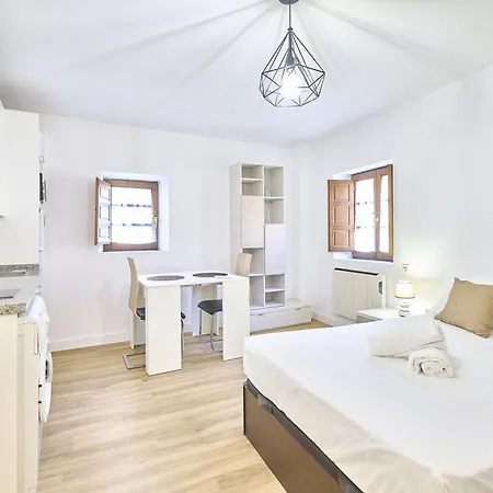 Traviesa 22 By Keyhom Appartement Salamanca Buitenkant foto